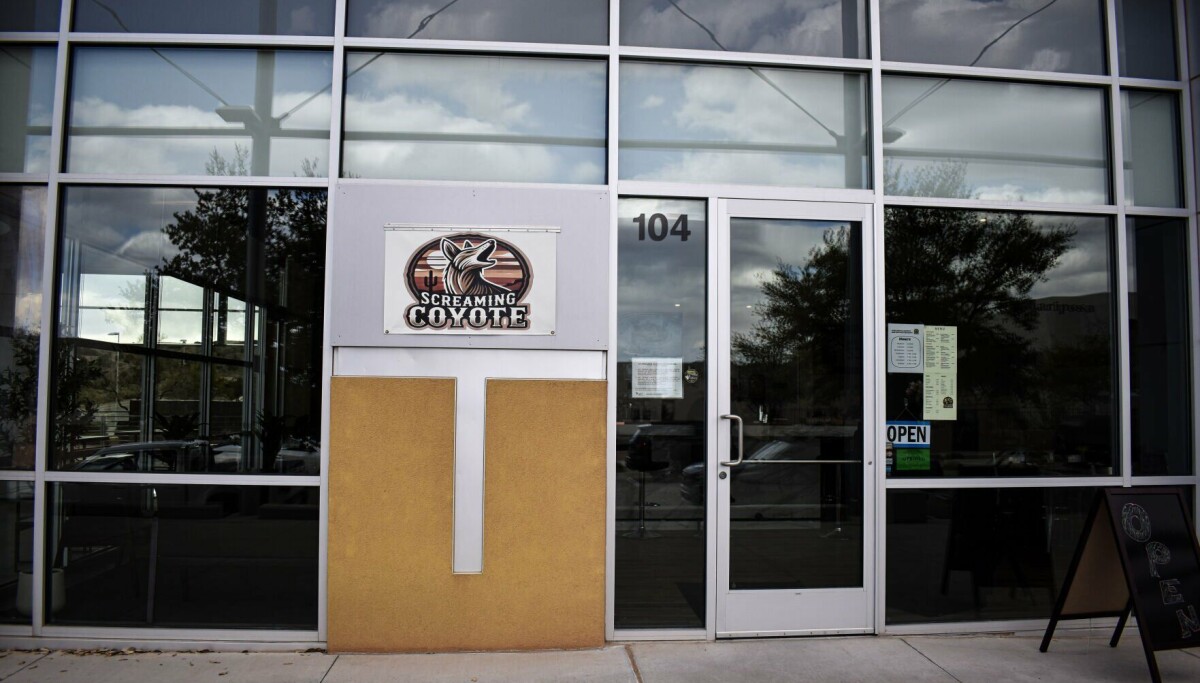 featured image for post Rio Rancho’s Screaming Coyote restaurant to close permanently