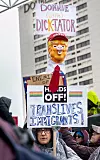 20250419-news-jb-trumpprotest-01.jpg