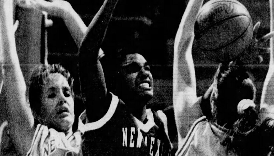 Anita Maxwell, center, remains New Mexico State's all-time scoring leader.