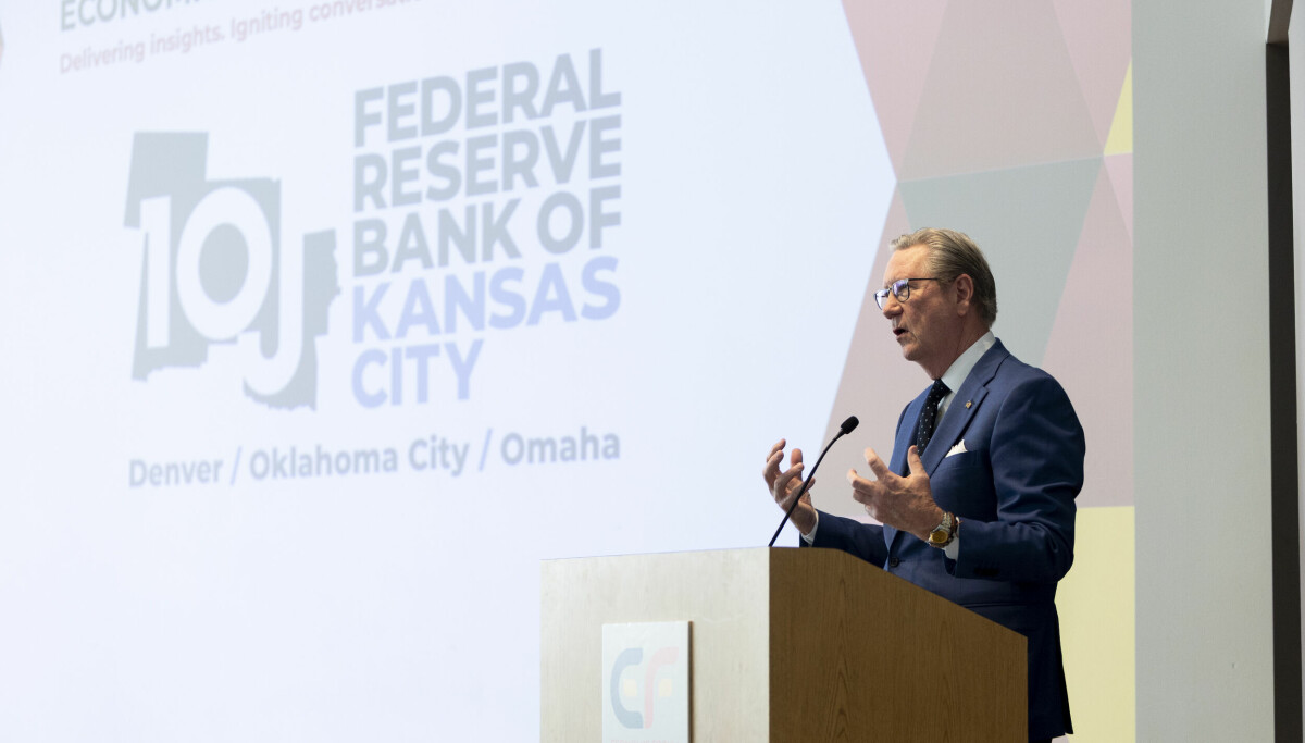 featured image for post Kansas City Fed chief tells Albuquerque business leaders AI could ‘bolster’ lower workforce numbers