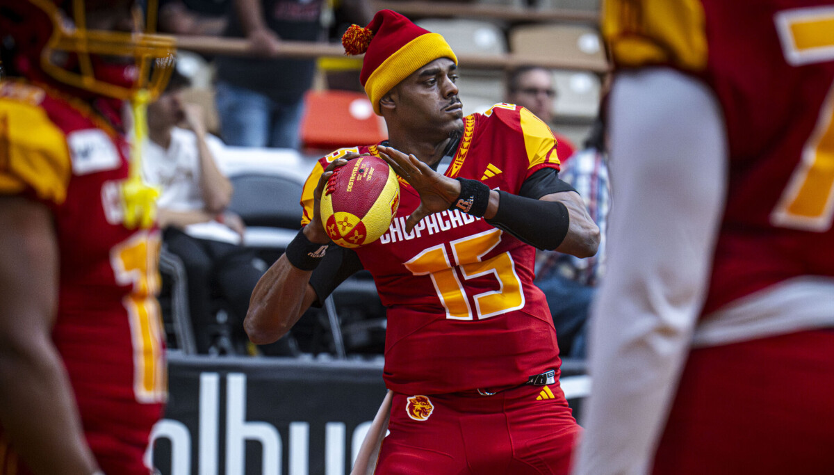He's the Chupacabras' 'O.G.' Why QB Donovan Porterie is still playing indoor football at 39