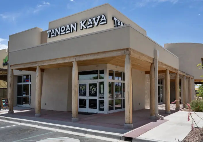 Kava bar brings booze-free social hub to Avanyu Plaza