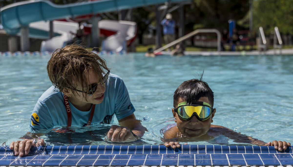 Photos: Swimming lessons