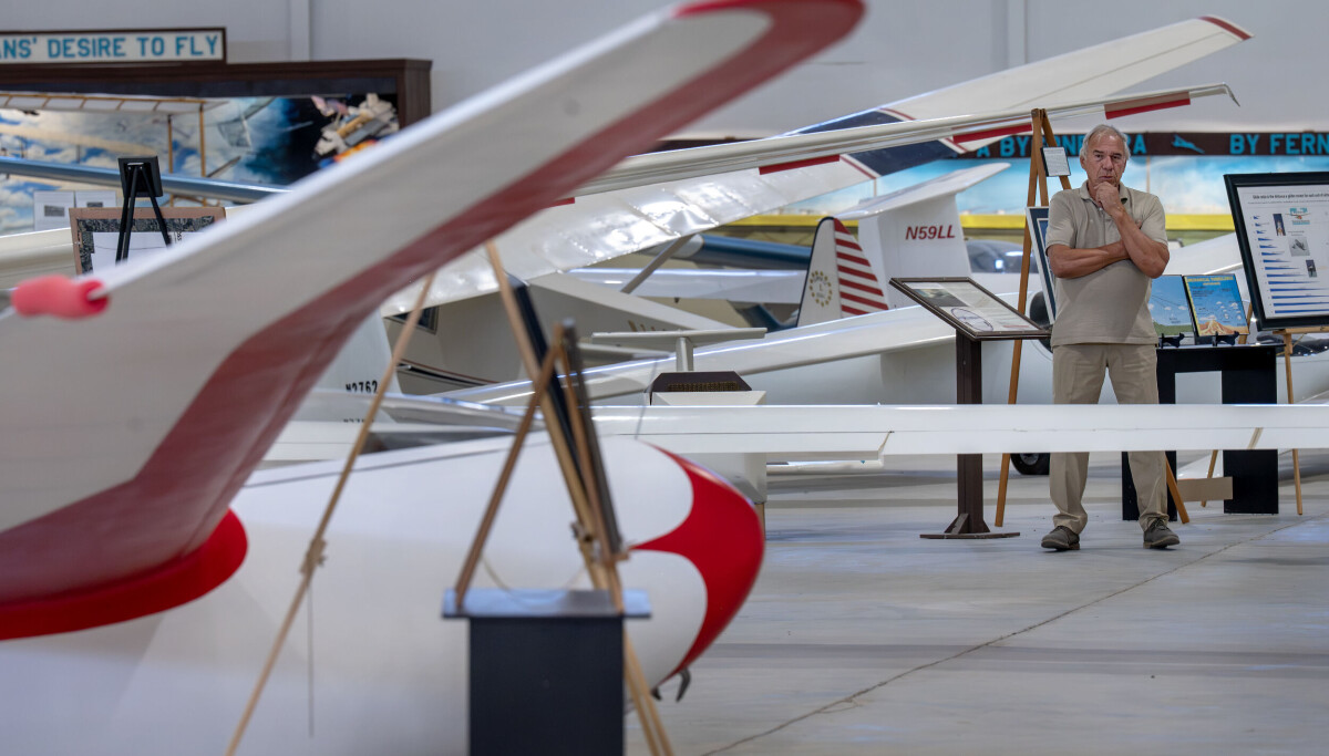 Gliding on '66