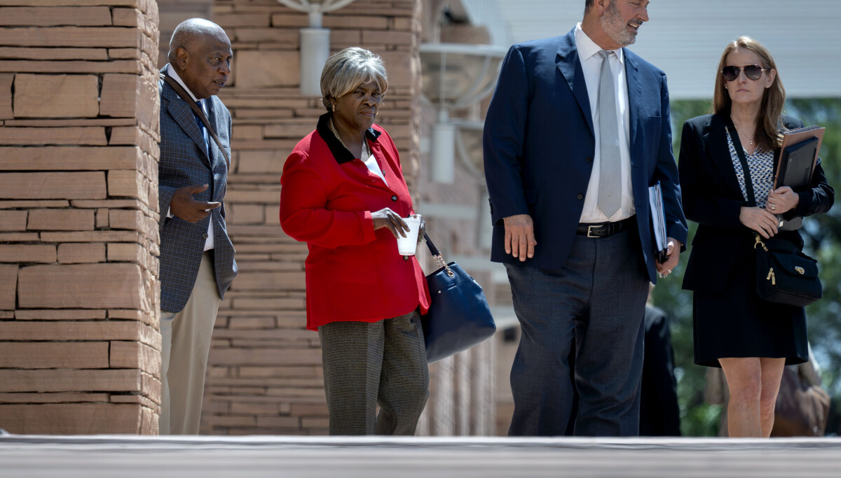 Testimony: Stapleton pressured state official to buy co-defendant's software