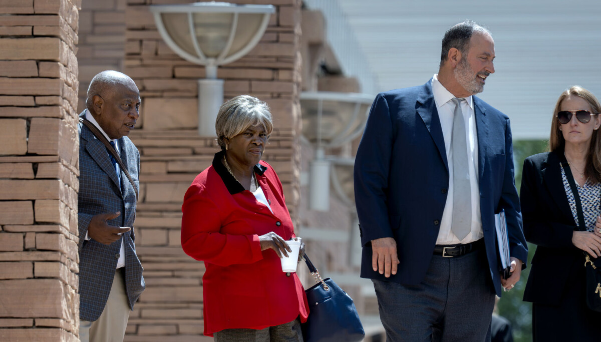 Stapleton trial: Official says she felt pressured to buy co-defendant's software