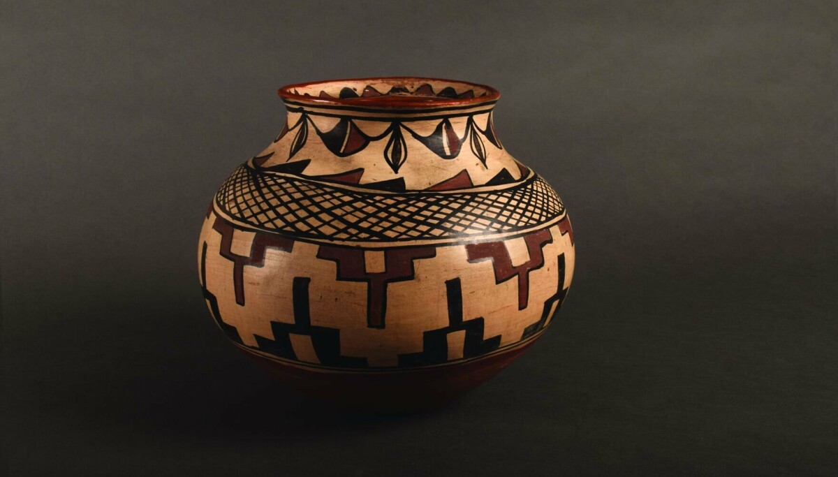 Rupero 'National Treasures' spans 120 years of pueblo art | Lifestyle ...