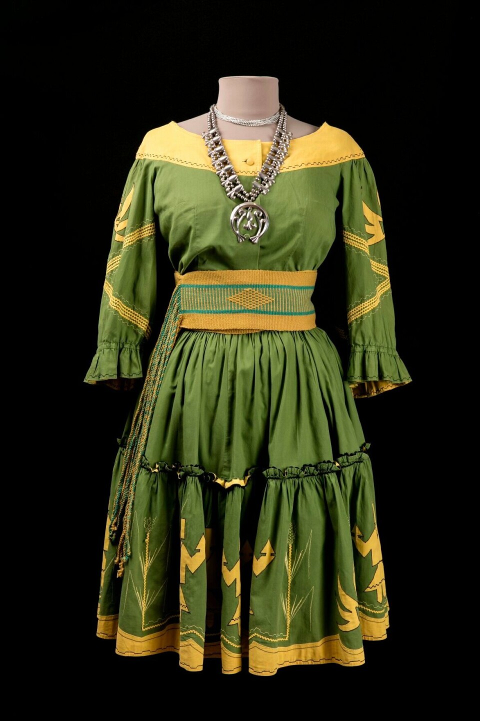 Wheelwright looks at the fashion of a Native art dynasty | Lifestyle | abqjournal.com Wheelwright looks at the fashion of a Native art dynasty | Lifestyle | abqjournal.com