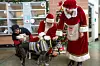 20241222-news-santavisitsshelter-03.JPG