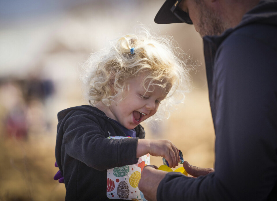 617341 Hop to it!: Hundreds turn out for the Rabbit Run, Hunt — Easter egg ...